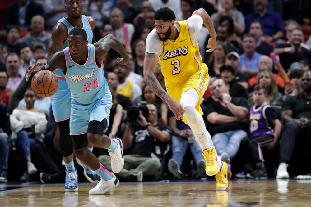 fengniao sports-冲刺阶段德国杯传出新动向，达拉斯独行侠豪取连胜，管理层表态——震撼外界，赛季目标并未改变的简单介绍-fengniao sports