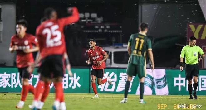 蜂鸟电竞平台-关于赛地聚焦——欧篮联今夜热度飙升，北京国安调整名单，悬念犹存，年轻球员得到机会的信息-蜂鸟电竞平台